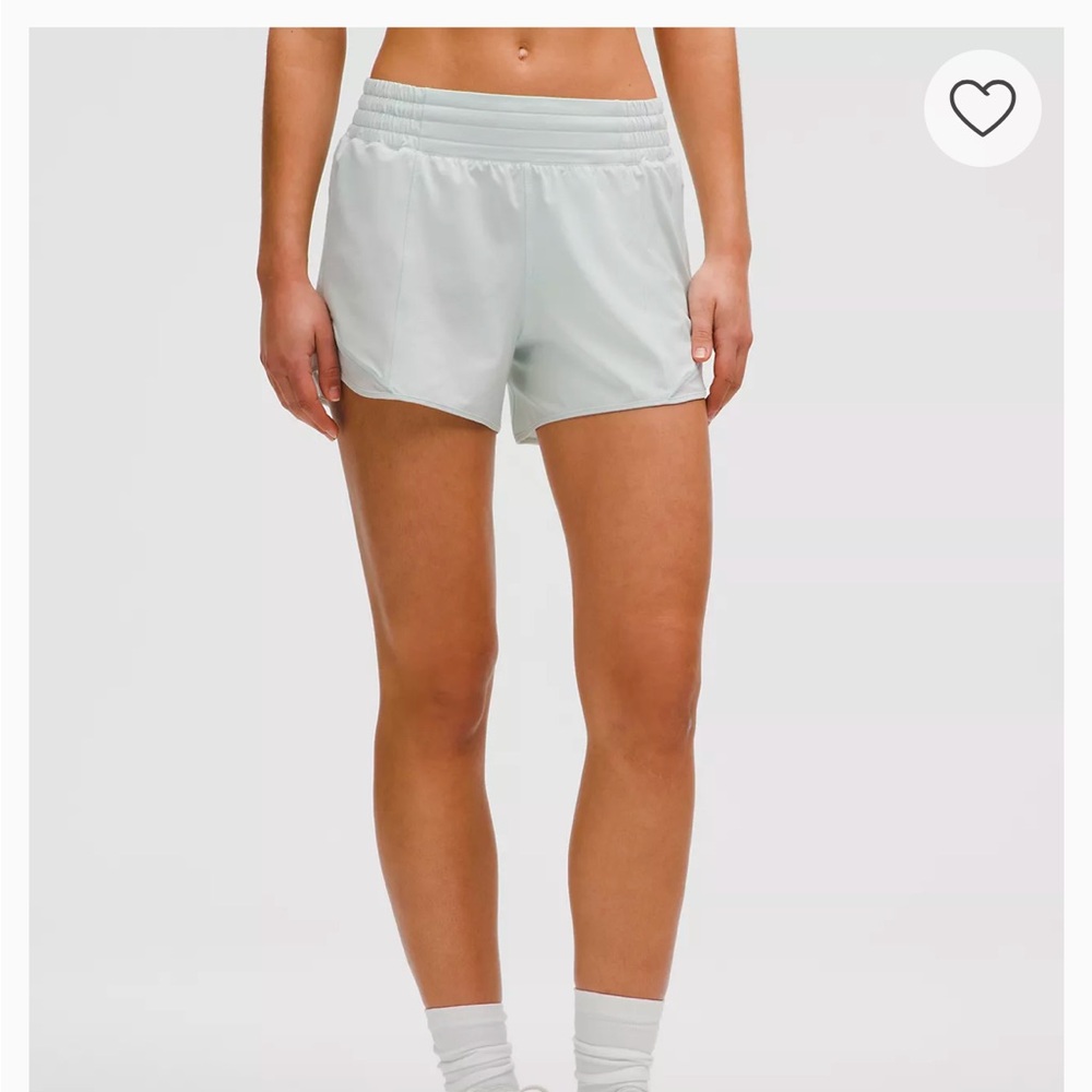 Lululemon 4” Hotty Hot Shorts
